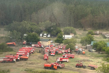 Фотография к новости: Ещё два вертолёта прилетели на подмогу пожарным в "Ертіс орманы"
