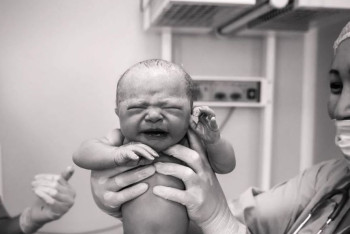 Фотография к новости: Гипноз, доулы и правило трех "Т" - Как хотят рожать казахстанки