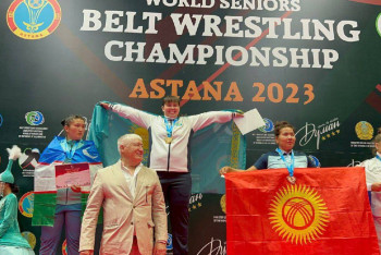 Фотография к новости: Девушка-полицейский из Казахстана стала победителем чемпионата мира по борьбе