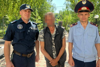 Фотография к новости: 44-летний сельчанин в СКО угрожал спрыгнуть с водонапорной башни