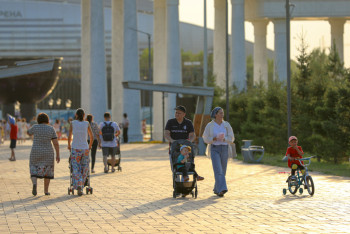 Фотография к новости: 2307 казахстанских женщин бесплатно обучат IT-специальностям