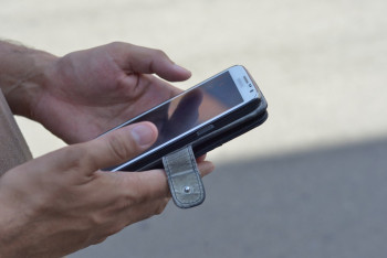 Фотография к новости: Полицейские разыскали жителя Семея, фотографировавшего женщин под юбкой