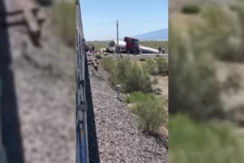 Фотография к новости: Грузовик столкнулся с пассажирским поездом в области Жетысу