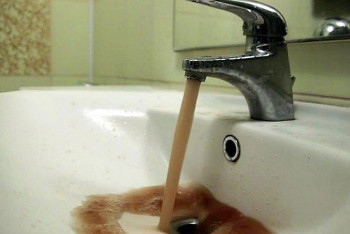 Фотография к новости: В пострадавший от селя Медеуский район Алматы вода будет подаваться по графику