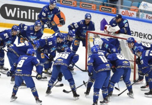 Фотография к новости: Хоккеисту "Барыса" подняли зарплату в два раза - СМИ