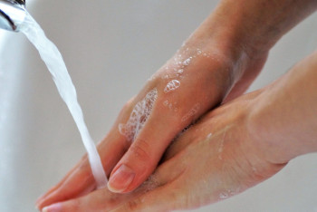 Фотография к новости: Мутная вода в Алматы: восстановлено водоснабжение в нескольких ЖК