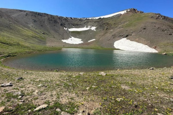 Фотография к новости: Морённые озёра на горном хребте Тарбагатай осмотрели в области Абай