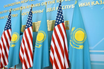 Фотография к новости: Сенатор в США призвал отменить поправку в отношении Казахстана