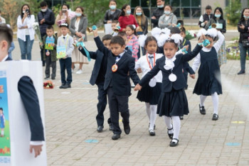 Фотография к новости: Почти 340 тысяч детей пойдут в первый класс в Казахстане