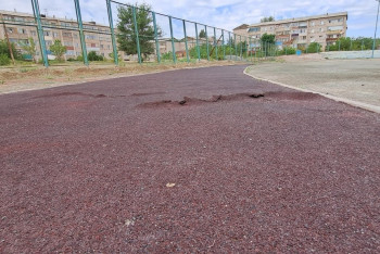 Фотография к новости: "Всё развалилось за три года": премьер раскритиковал состояние спортобъектов в Казахстане