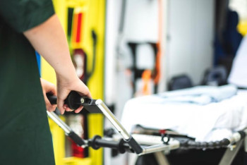 Фотография к новости: Четверо детей попали в реанимацию после пожара в многоэтажке Алматы