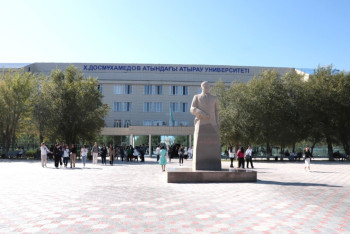 Фотография к новости: При сдаче экзаменов в атырауском вузе преподаватели прикидывались студентами