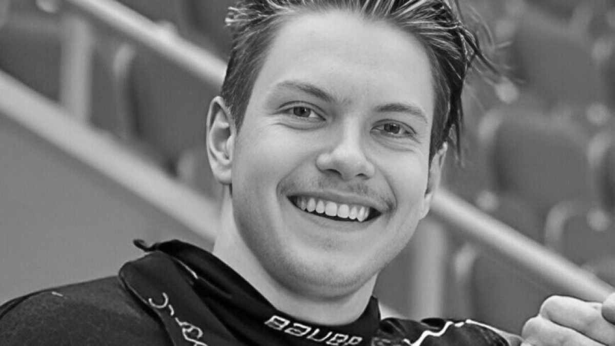 Федерация хоккея с мячом