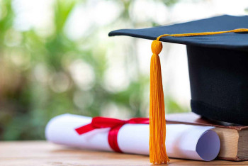 Фотография к новости: Стало известно, когда опубликуют список обладателей грантов