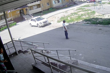 Фотография к новости: Следившего за ребёнком мужчину разыскали полицейские области Абай