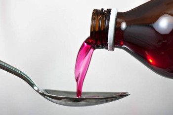 Фотография к новости: Опасный сироп от простуды: продают ли его в Казахстане