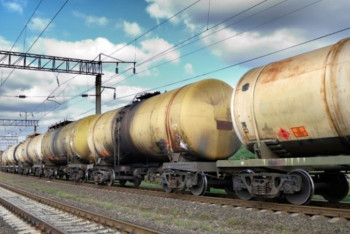 Фотография к новости: Около 370 тысяч тонн бензина планируют перевезти в августе по Казахстану