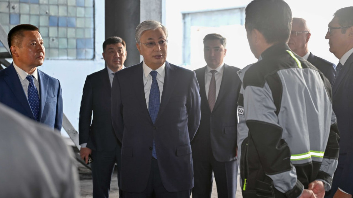 Президент заявил о необходимости перехода на новую экономическую модель