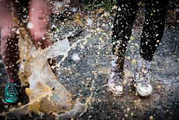 Фотография к новости: Здание вокзала и спортшколы затопило в Караганде