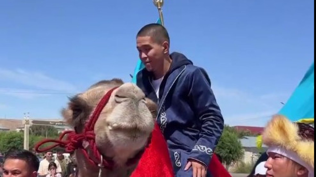 скриншот с видео "Спорт Шредингера"