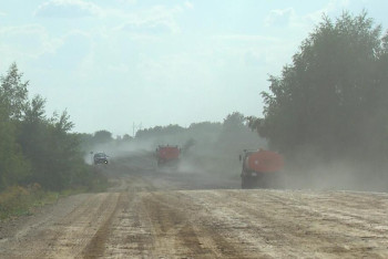 Фотография к новости: На пыль и бездорожье жалуются жители села близ Астаны