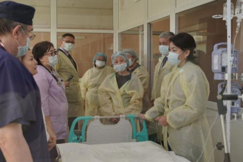 Фотография к новости: Мать скончавшейся в спеццентре Караганды девочки не досчиталась пособия на ее счету