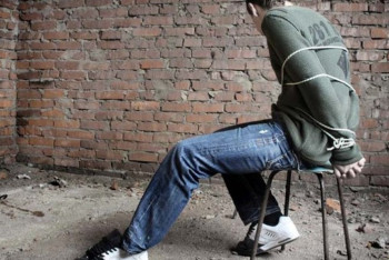 Фотография к новости: Шесть граждан Таджикистана похитили своего земляка и требовали выкуп