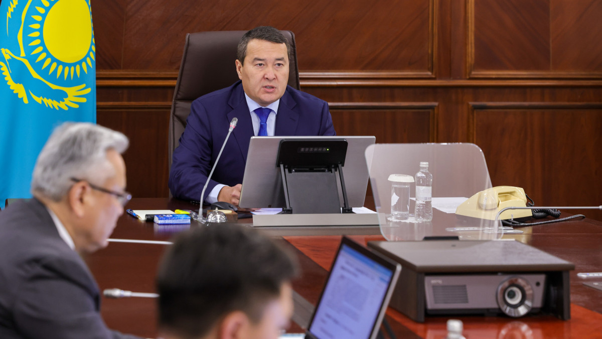 Премьер потребовал оперативно завершить аудит на "АрселорМиттал Темиртау"