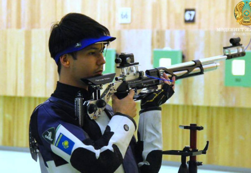 Фотография к новости: Казахстанский стрелок Ислам Сатпаев завоевал лицензию на участие в Олимпиаде