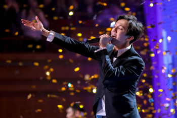 Фотография к новости: Димаш Кудайберген удивил поклонников новой песней