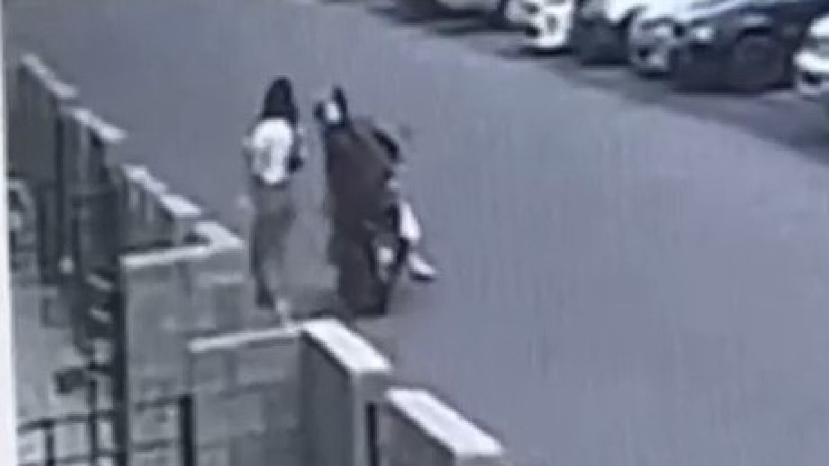 скриншот с видео