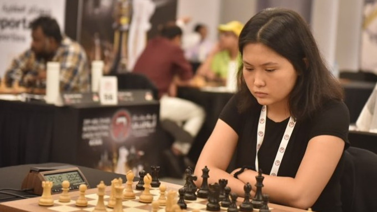 instagram.com/bibisarachess