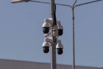 Фотография к новости: Разогнался до 218 километров в час: водитель BMW разбился на трассе под Экибастузом