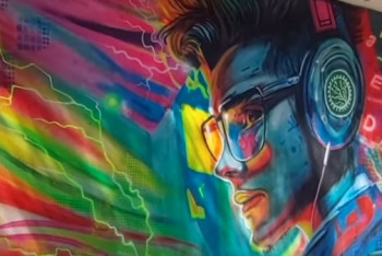 Фотография к новости: Первый в Казахстане мурал с дополненной реальностью создали в Павлодаре