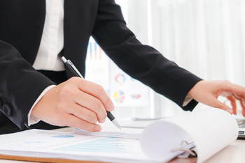 Фотография к новости: Процедурой банкротства воспользовались уже более 10 тысяч казахстанцев