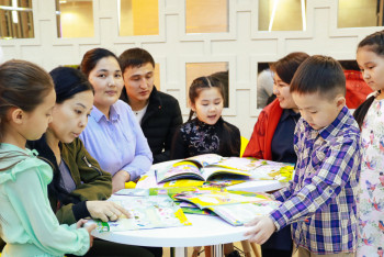 Фотография к новости: Токаев: "Аттестовывать нужно не детские сады, а воспитателей"