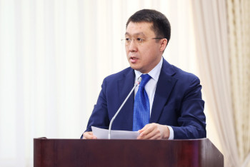 Марат Карабаев освобожден от должности министра индустрии и инфраструктурного развития РК