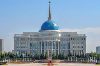 Фотография к новости: Токаев назначил помощника по экономическим вопросам и советника Президента