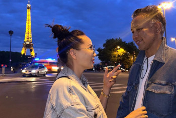 Фотография к новости: Подписчики Баян Алагузовой высмеяли её мужа за "женские туфли"