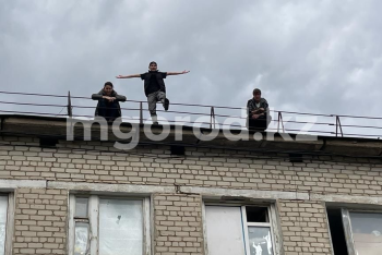 Фотография к новости: Сироты протестуют в Уральске