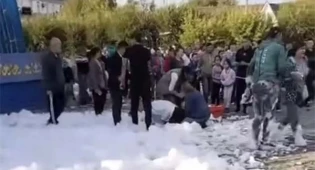 Полиция переквалифицировала дело о смерти девочки на пенной вечеринке в Костанайской области