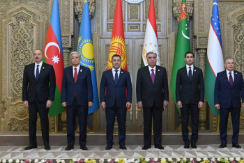 Фотография к новости: Президент Казахстана встретился с главами стран Центральной Азии в Душанбе