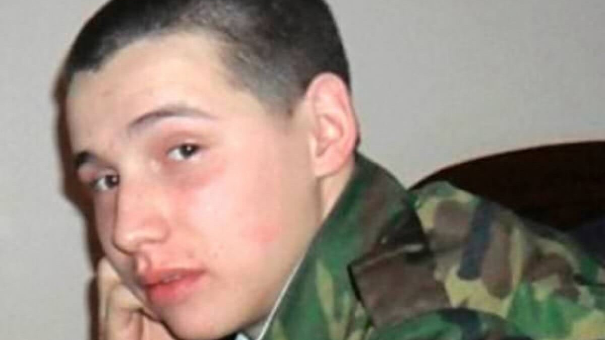 Челах ежегодно пишет заявления о пересмотрении дела