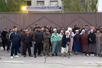 Фотография к новости: "Подставой" назвали задержание с оружием активиста в Жанаозене