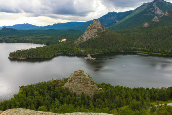 4 миллиарда долларов инвестиций привлёк Казахстан в туристскую отрасль за 3 года