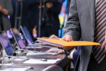 Фотография к новости: Мажилис ратифицировал соглашение с Китаем в области миграции