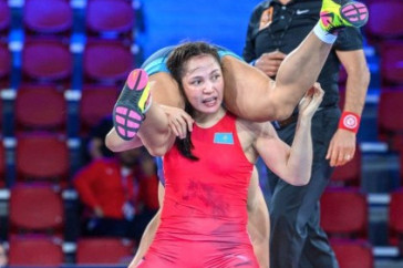 Фотография к новости: Казахстанка вышла в полуфинал чемпионата мира по борьбе