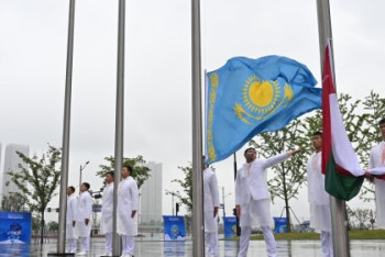 Азиада - 2023: флаг Казахстана торжественно подняли в Ханчжоу