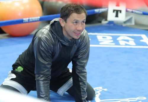 Фотография к новости: Головкин выложил фото с другом и пожелал сборной по боксу удачи на Азиаде