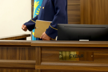 Фотография к новости: 18 миллионов тенге выманил мошенник у двух девочек в Кокшетау